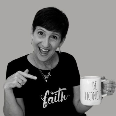 Nina Obier BW Headshot 400x400 1.jpg